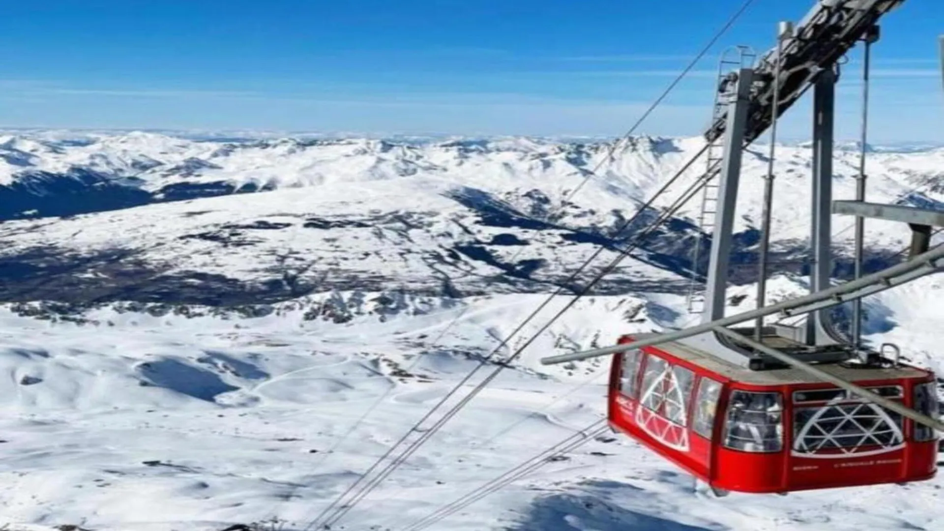 Apartment With Fireplace And Wi-Fi In Arc 2000 Les Arcs  0*, Les Arcs (Savoie)